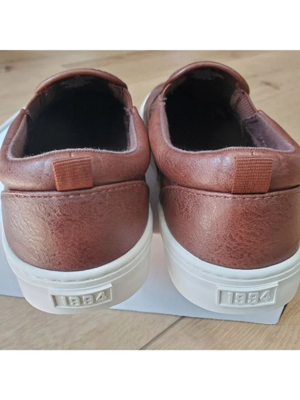 Old Navy Brown Slip On Sneakers Boys 4 Faux Leather Shoes Dressy Easter Party